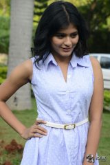 Hebah Patel at Kumari 21 F Movie Trailer Launch